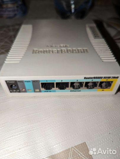 Роутер Microtik RB951Ui-2HnD