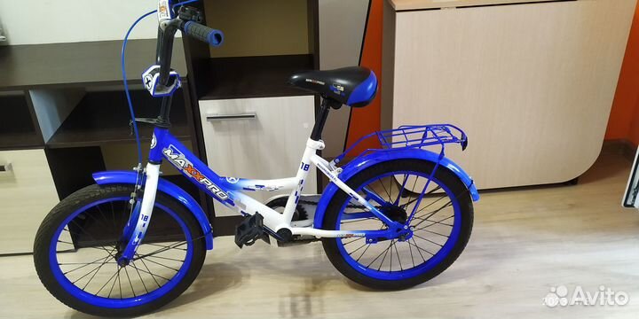 Детский велосипед 4-х колесный Maxxpro 18