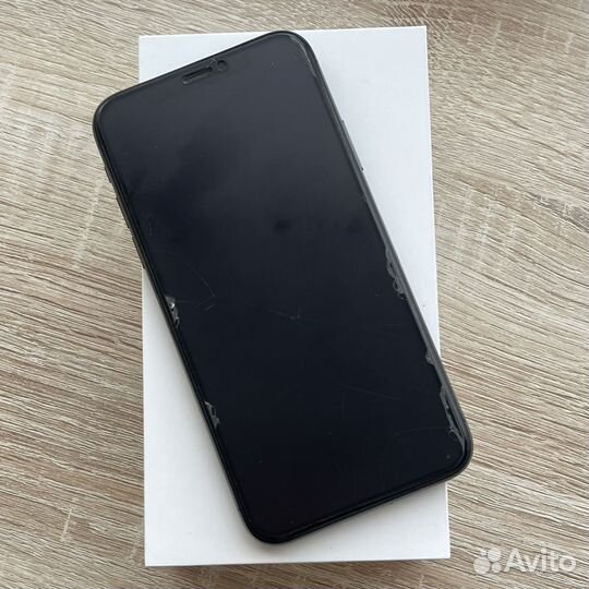 iPhone X, 256 ГБ