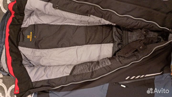 Мужская зимняя куртка сноубордиста