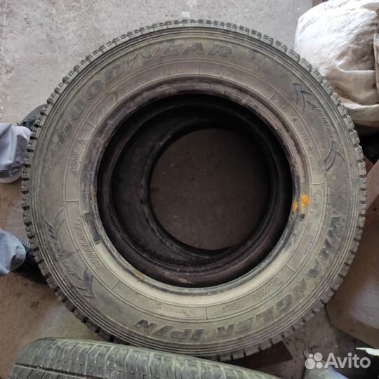 Goodyear Wrangler IP/N 175/80 R15 90Q
