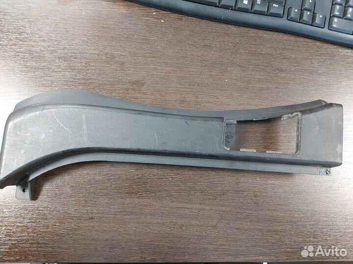 Обшивка багажника правая Bmw X5 4.8I E70 N62N 4.8I