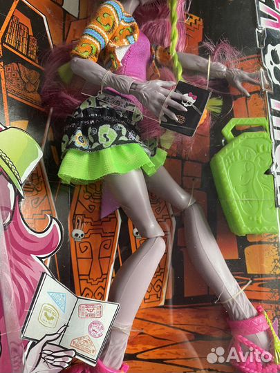 Куклы Монстр Хай и Эвер Афтер Хай Лорна,Марисоль