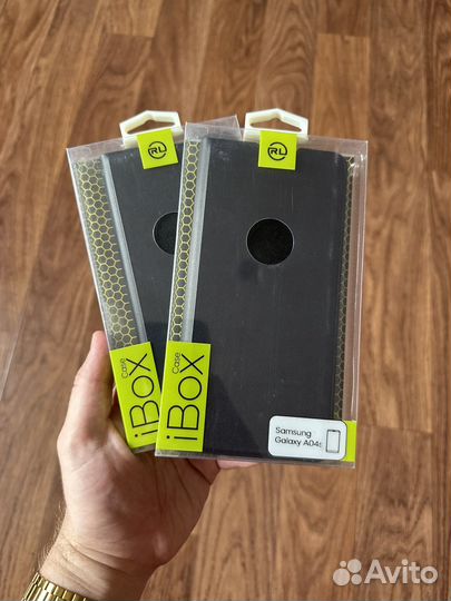 Чехол-книжка Galaxy A04s