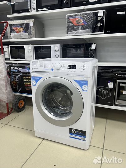 Стиральная машина Indesit 7кг Пар 40см