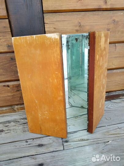 Зеркало Старинное надкомодное