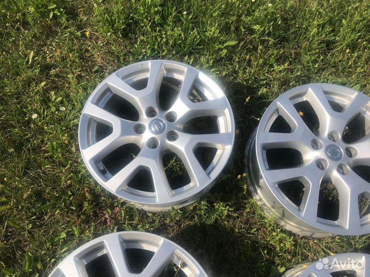 Диски r18 Nissan X-trail