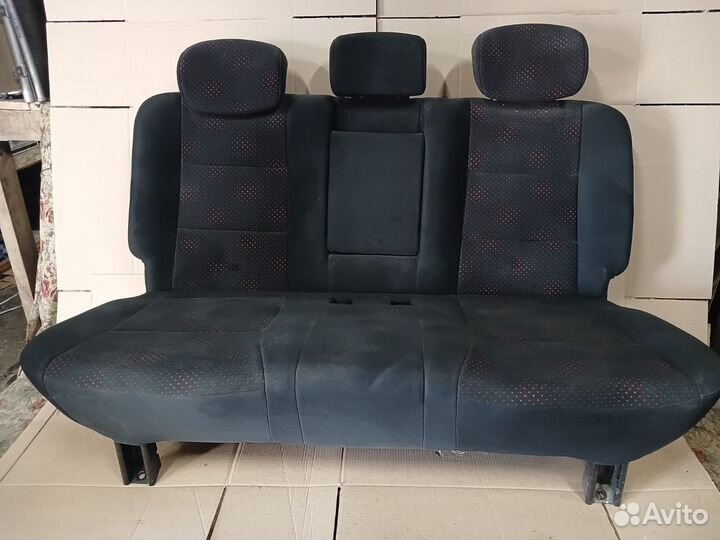 Задний диван SsangYong Actyon Sports