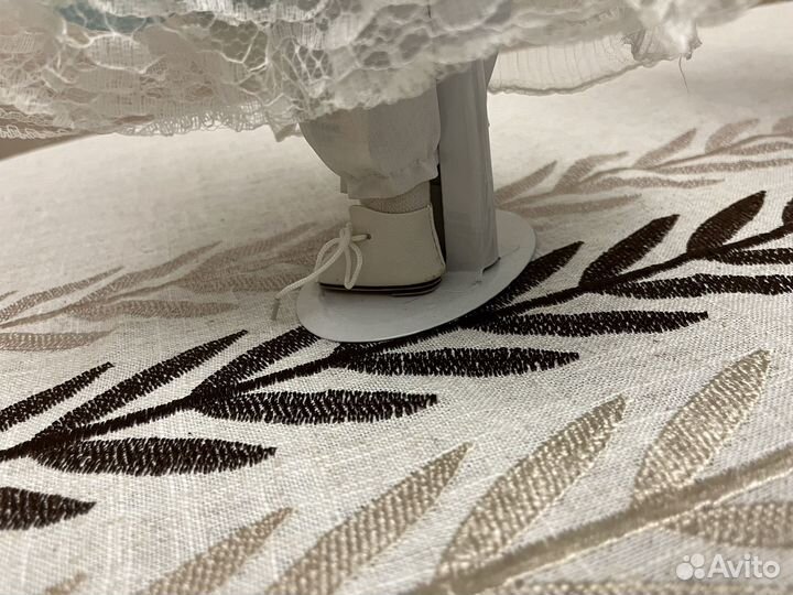 Кукла фарфоровая новая little queen