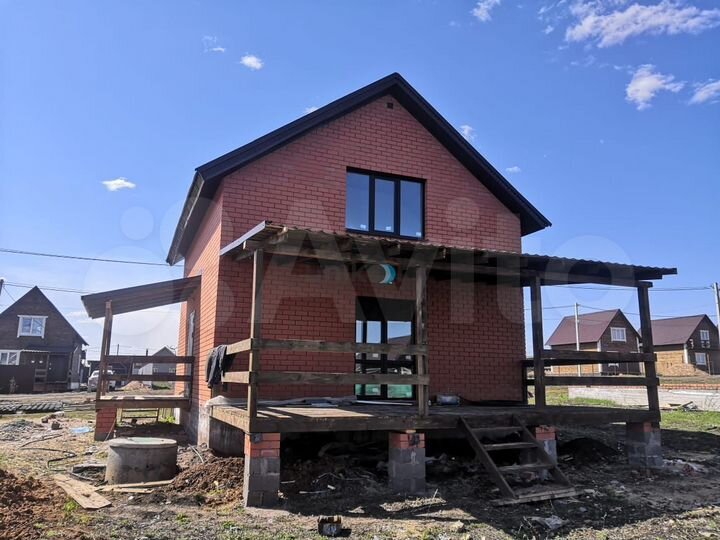 Дом 90 м² на участке 6 сот.