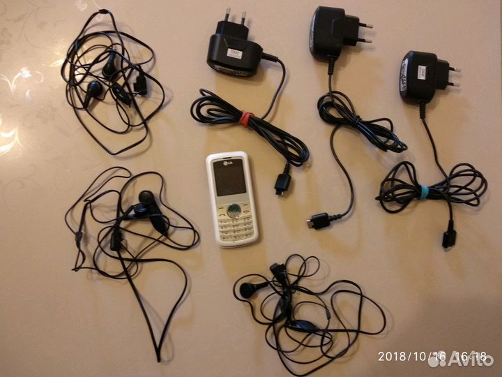 Зарядные устройства, адаптер, и. т. д