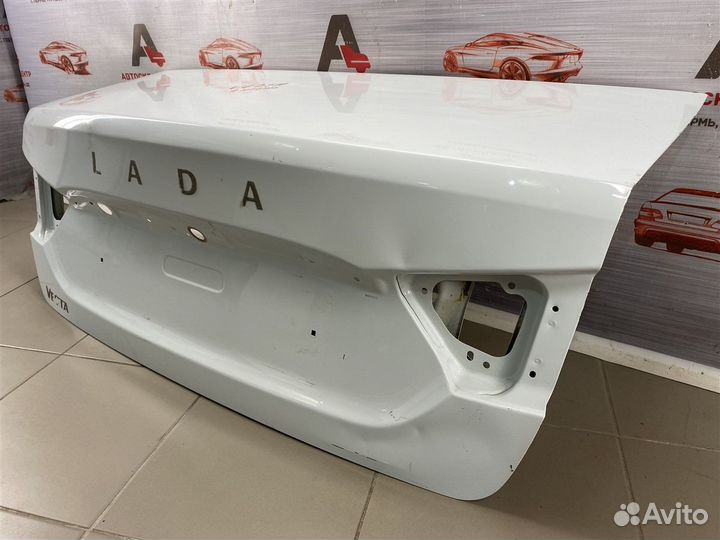 Крышка багажника LADA Vesta