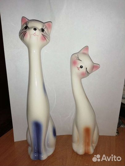 Разные статуэтки