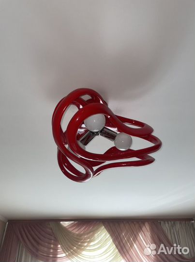 Люстра и бра