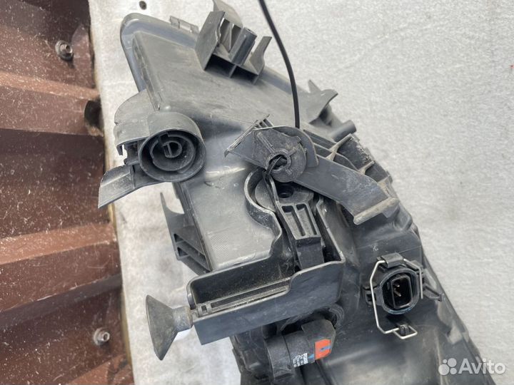 Фара противотуманная правая opel astra j дефект