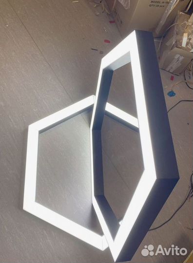 Светодиодная люстра