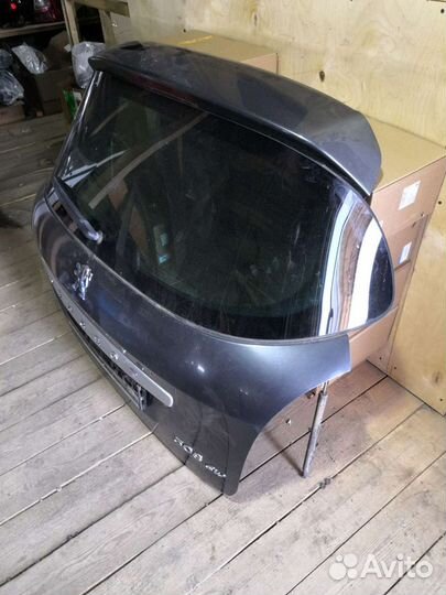 Крышка багажника Peugeot 308 SW универсал