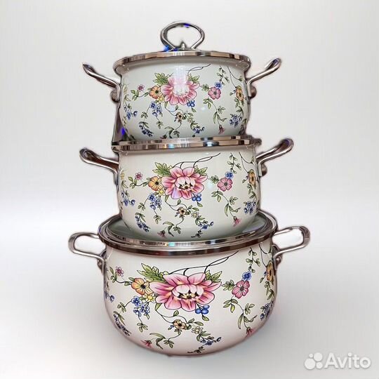 Набор эмалированных кастрюль