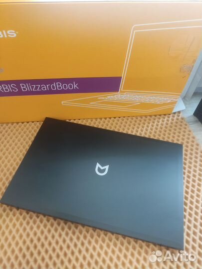 Новый ноутбук IPS/Ryzen3/8/512sdd