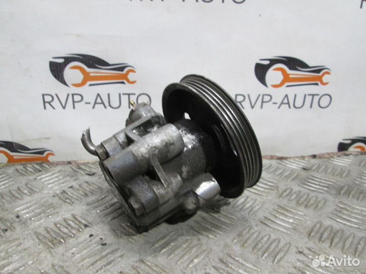 Насос гидроусилителя Mazda 323 BG 1.6 1989-1994