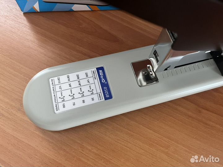 Степлер мощный KW-Trio 50SB до 100 листов черный