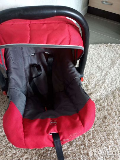 Детское автокресло