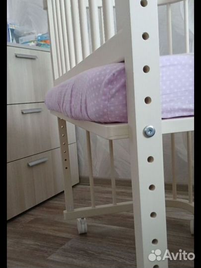 Приставная кроватка