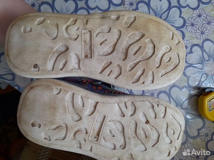 Кроссовки кеды