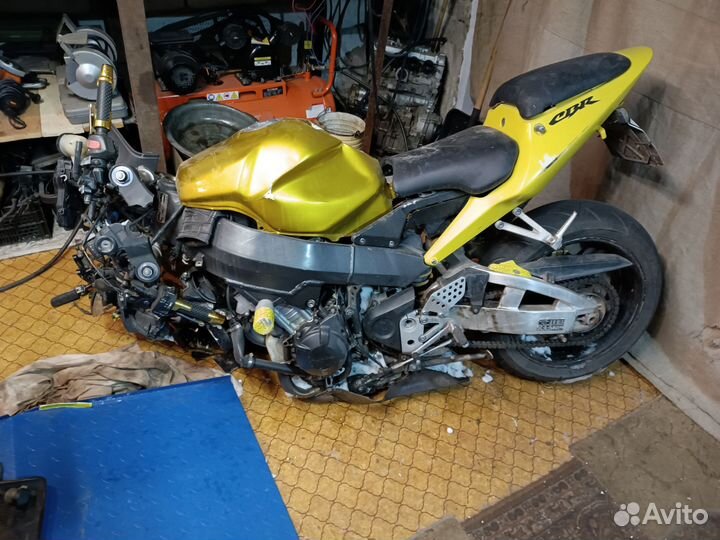 Honda CBR 954 rr в разборе