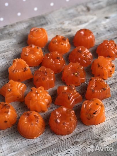 Мыло ручной работы янтарное