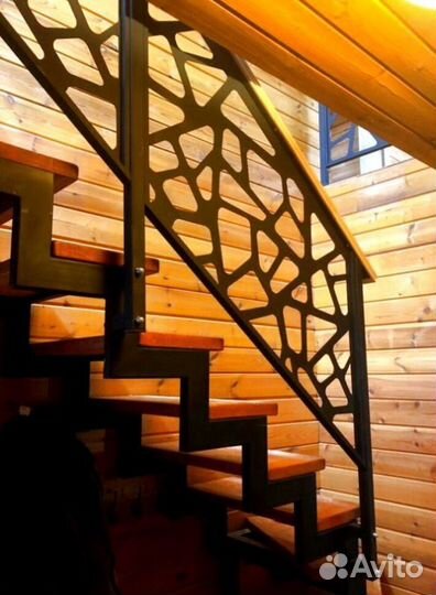 Лестницы г-образные