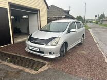 Toyota Wish 1.8 AT, 2004, 200 000 км, с пробегом, цена 690 000 руб.