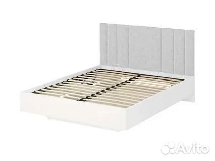 Кровать двухспальная с подъемным механизмом