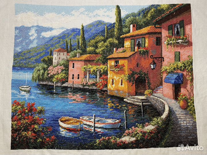 Готовая вышивка крестом Lakeside Village