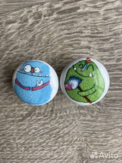 Мебельная ручка в детскую комнату