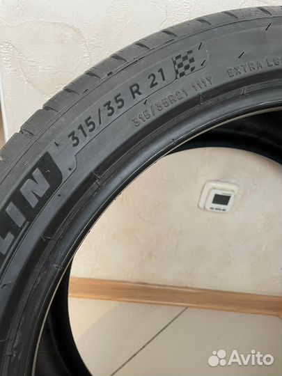 Michelin Pilot Sport 4 SUV 275/40 R21 и 315/35 R21 111Y
