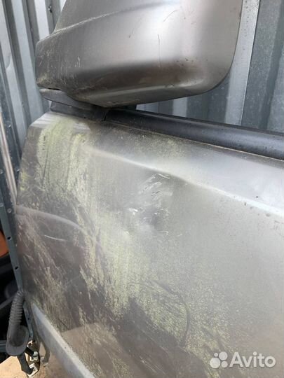 Дверь передняя левая Nissan X-trail T30 дефект