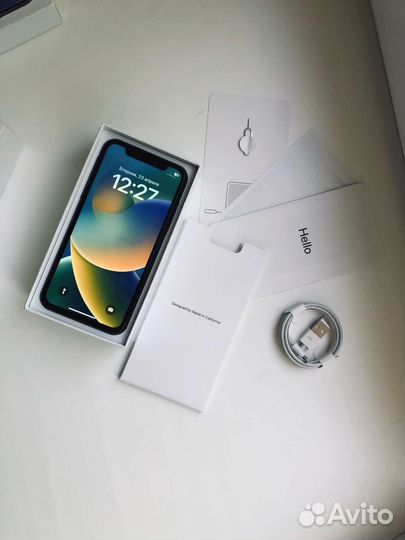 iPhone X, 64 ГБ