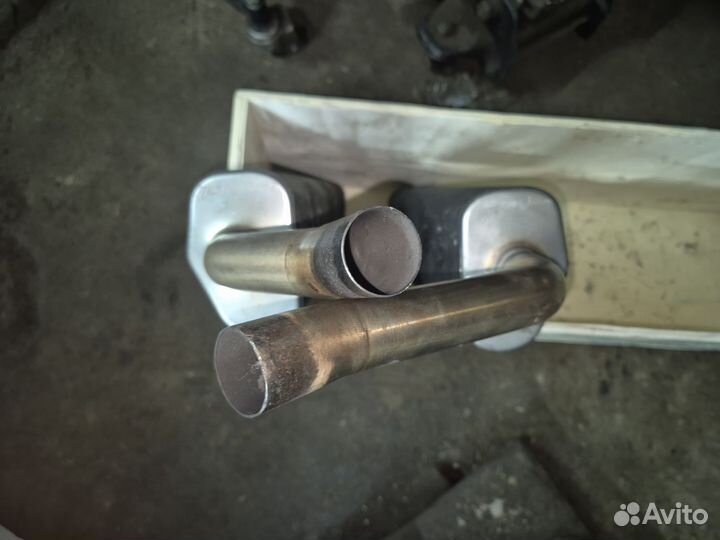 Глушитель триумф стрит трипл 675