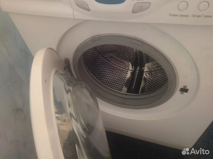 Стиральная машина автомат