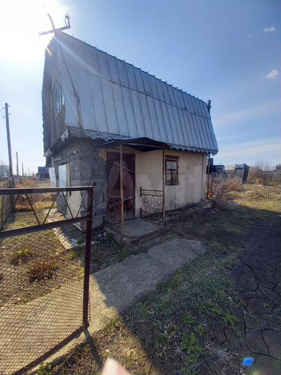 Дача 25 м² на участке 5 сот.