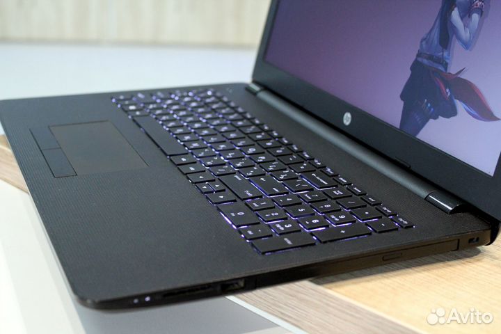 Ноутбук HP для работы и учёбы SSD/ 6GB DDR4
