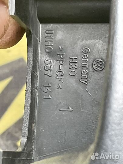 Ручка передняя левая внутренняя VW Vento