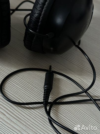 Наушники проводные Phillips SHP1900