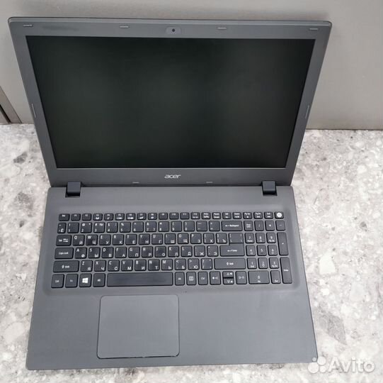 Ноутбук Acer E5-573G-34JQ