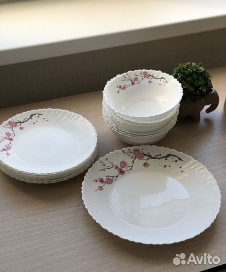 Набор столовой посуды