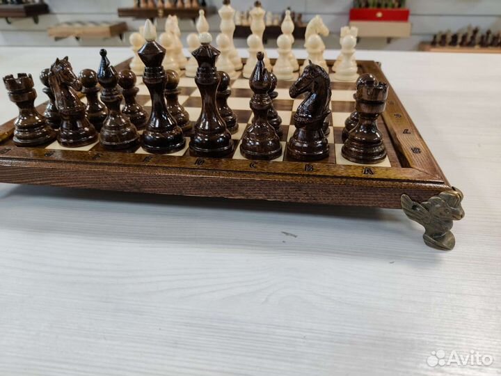 Шахматы резные деревянные