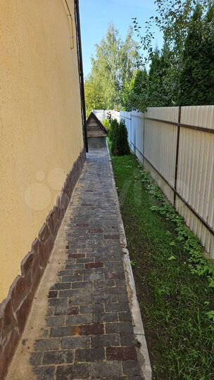 Дом 180 м² на участке 7 сот.