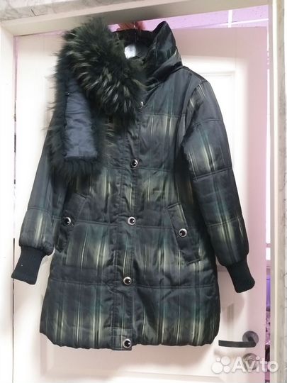 Пуховик женский 46 48 размер с мехом
