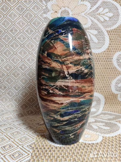 Пестрая керамическая ваза